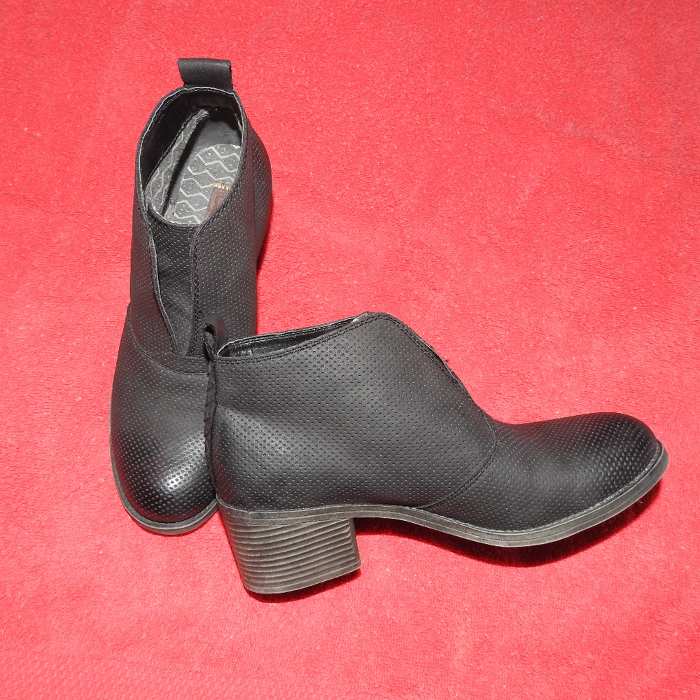 Billabong Booties